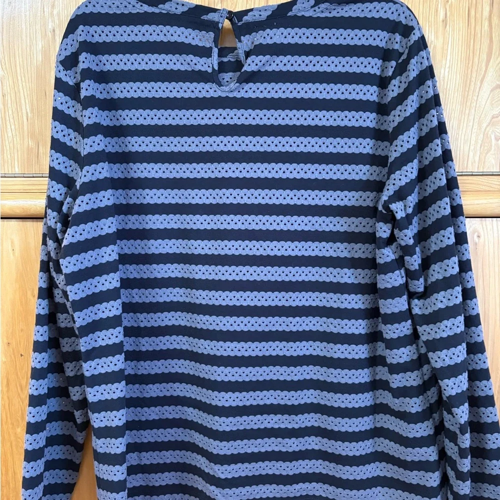 Anne Klein Black & Gray Perforated Striped Long Sleeve Top - Picture 2 of 8